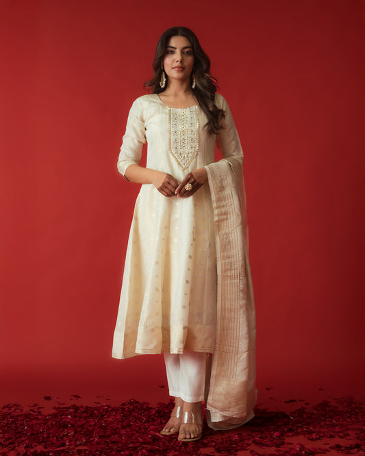 Buraakh-1132 copy.jpg__PID:75bb1850-1b7e-428f-9983-b93707ba22bb