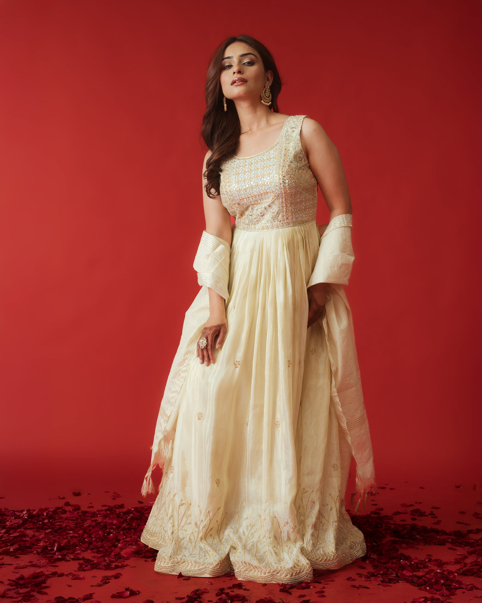 Buraakh-1194 copy.jpg__PID:8f1983b9-3707-4a22-bbdf-e74e1cfd0fb2