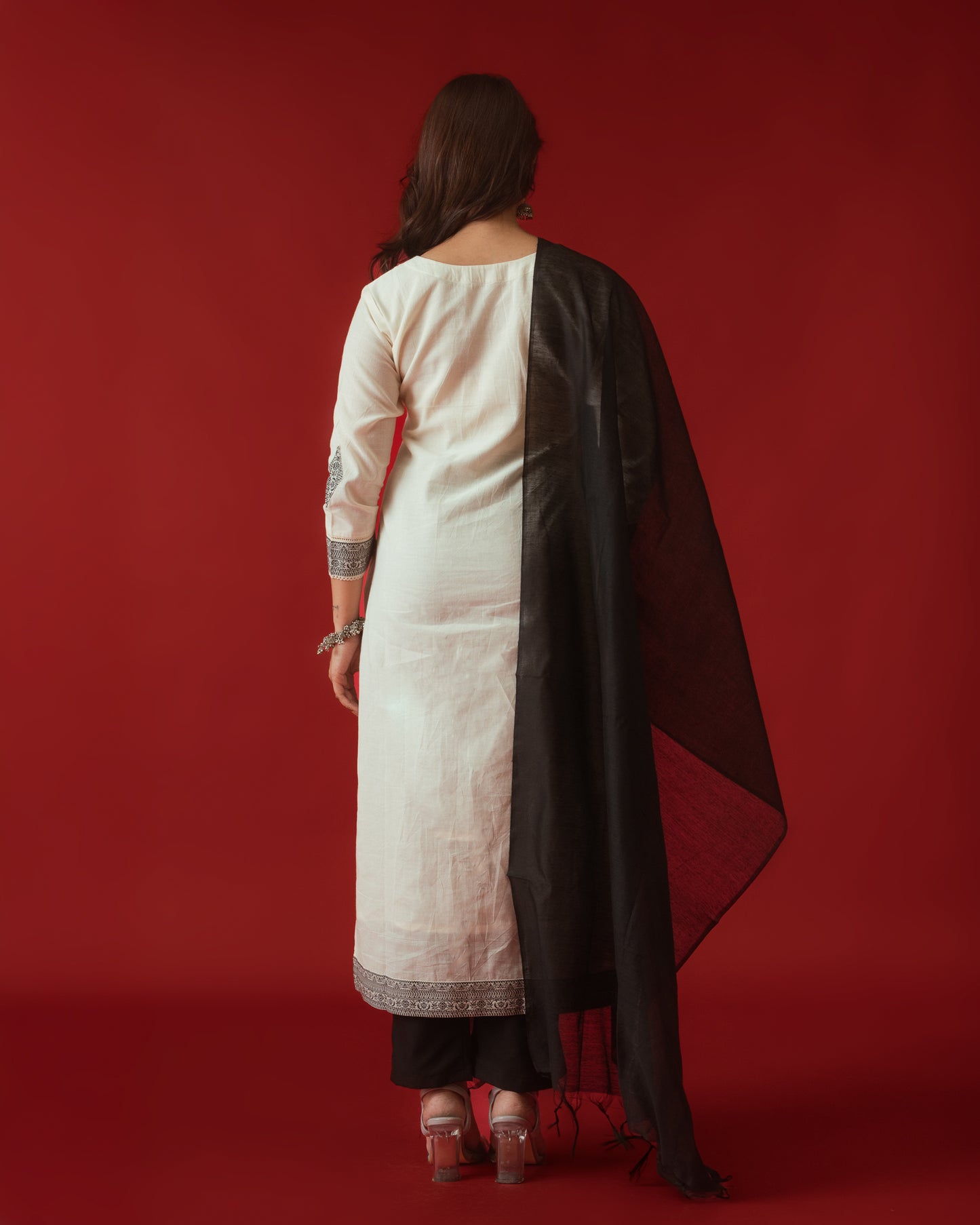 Buraakh-358 copy.jpg__PID:33b05e30-6e99-4291-b3cb-f458a85ce9b2