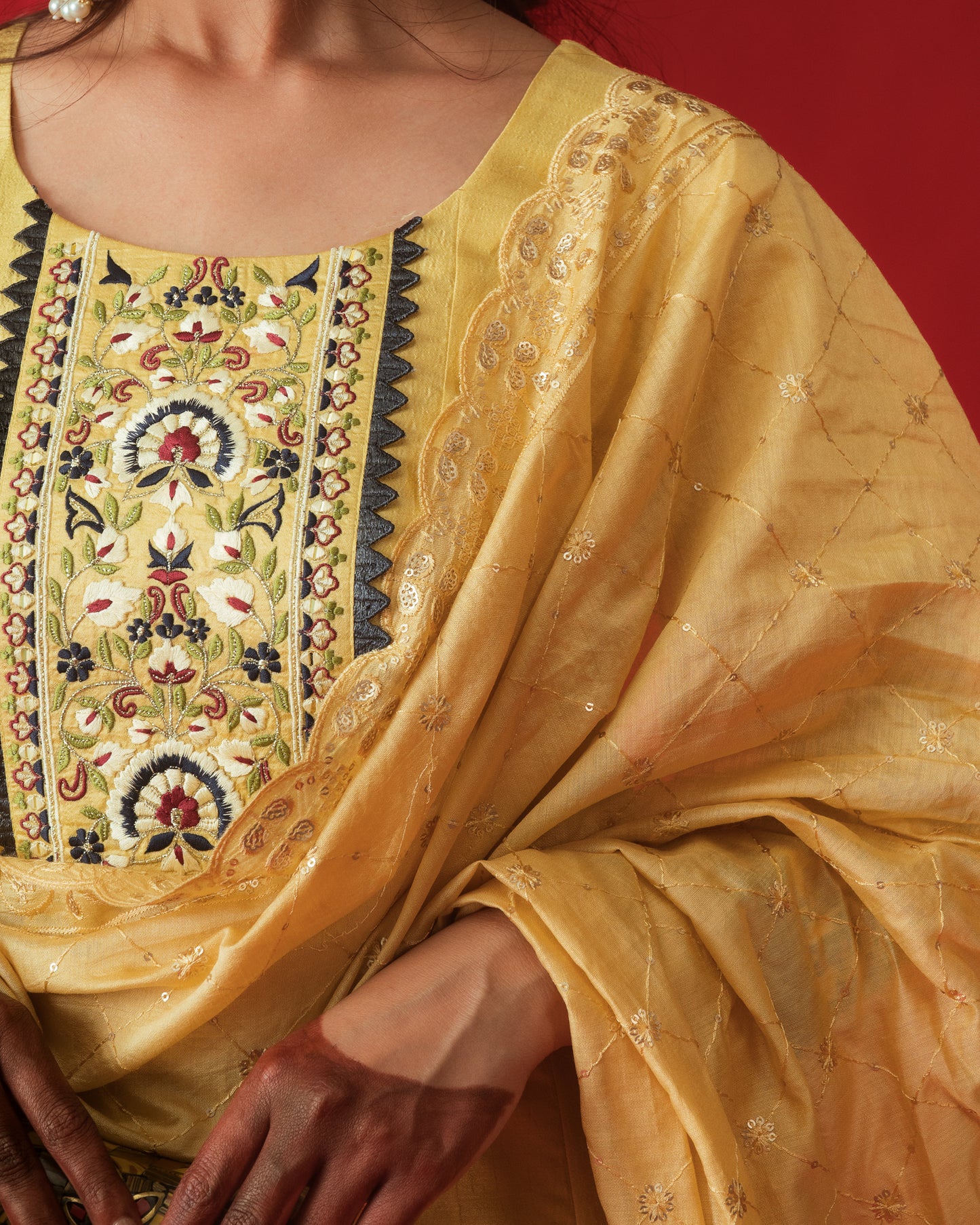 Buraakh-925 copy.jpg__PID:d7bc540a-80e1-499f-879c-052ffb844d37