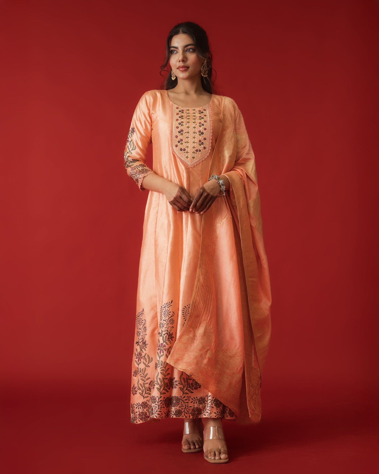 Buraakh-962 copy.jpg__PID:999f079c-052f-4b84-8d37-df3e995aca1f